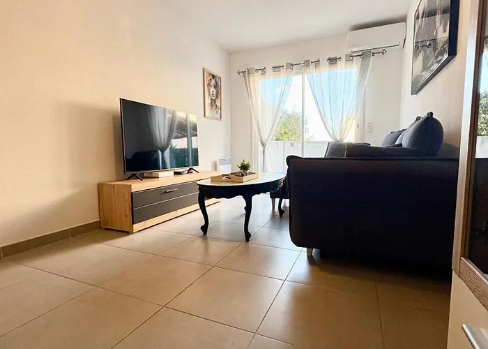 Cosy Bien Situe 3 Ou 4 Personnes Apartman